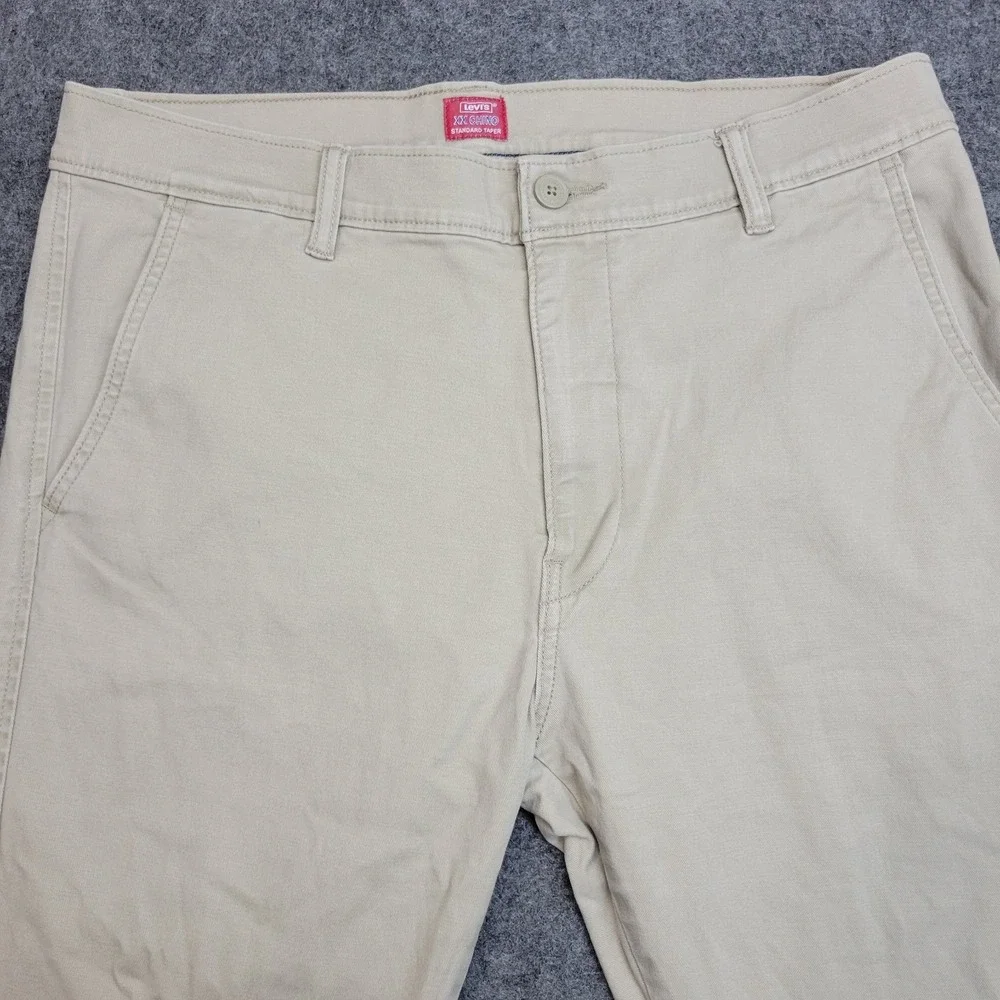 Levis XX Chino Pants Mens 33x30 Tan Stretch Flat Front‎ Standard Tapered Leg